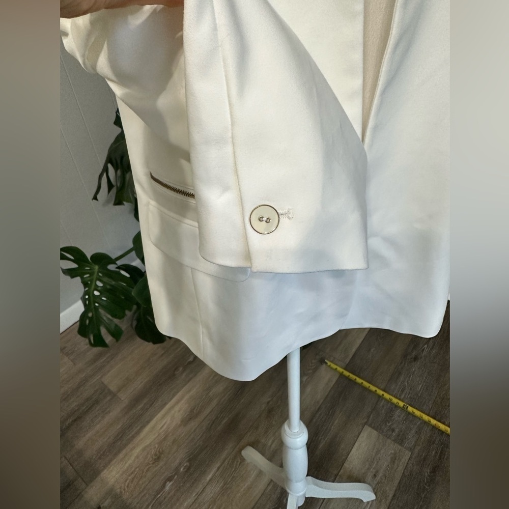🔥NWT 4% Spandex comfortable open front no button Blazer jacket Chico’s Size 3 - Picture 7 of 13